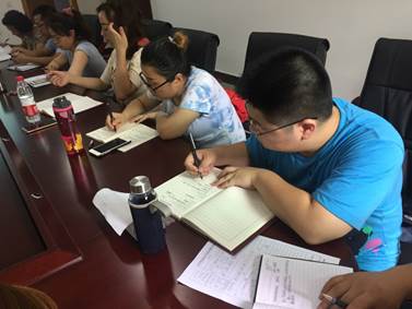 说明:F:\2018年春\新闻报道\20180620党员大会-党建工作部署\IMG_3648.JPG