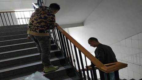 说明:E:\学习\自控学生党支部\18-19(2)\道德\道德讲堂颜玉玲\道德讲堂照片\QQ图片20190509215138.jpg